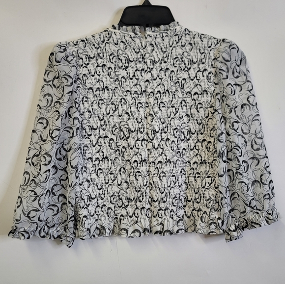 Aritzia Wilfred Tempest short sleeve abstact print  blouse - Picture 2 of 10